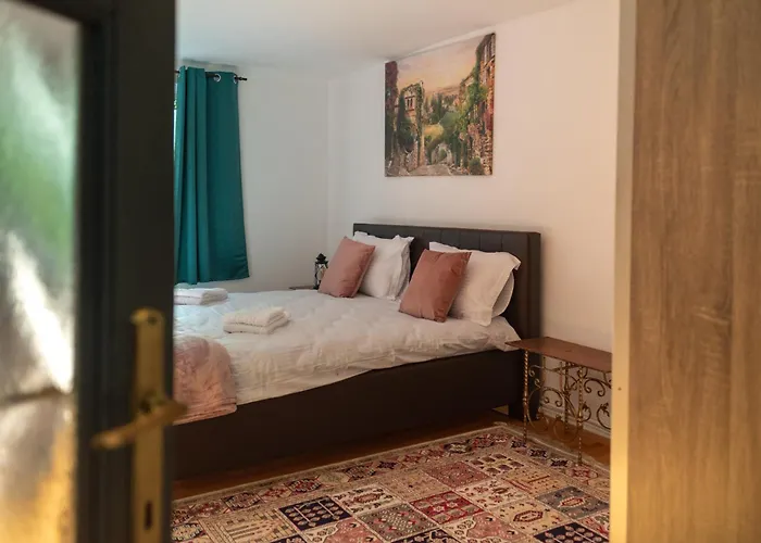 Βίλα Private In The Historic Center *