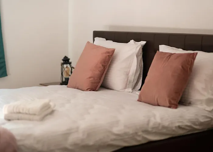 Βίλα Private In The Historic Center *