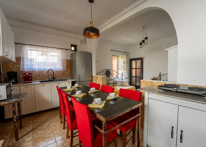 Private In The Historic Center Βίλα